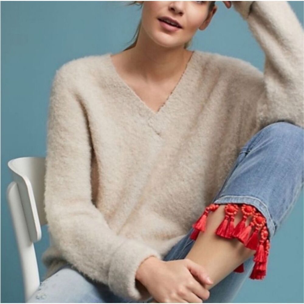 Anthropologie Sleeping on Snow V Neck